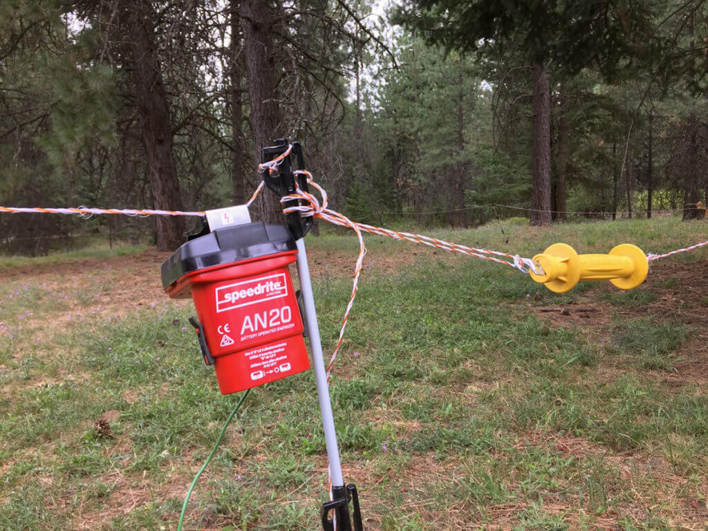 portable electric fence